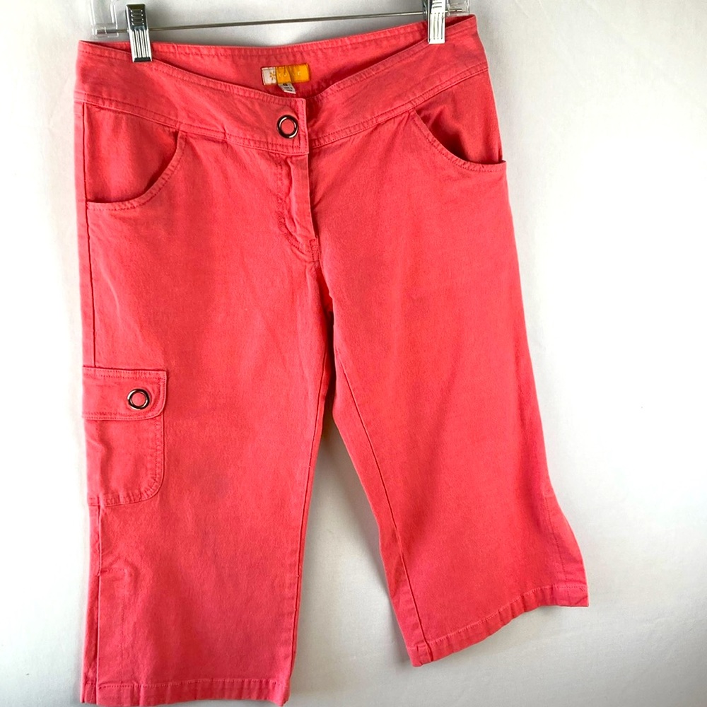 Tulle size 6 peach color capris